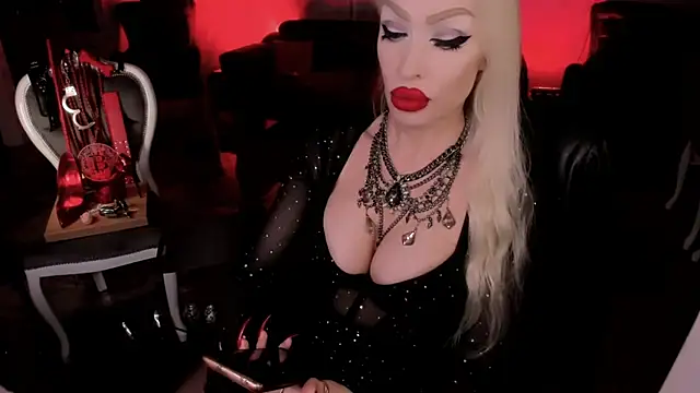 Snapshot of GreedyFinDom chatting on 02.05.26 GreedyFinDom online show from 02.05.26