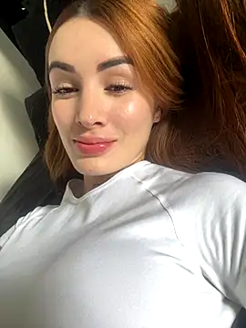 SofiaCarter online show from 12.02.25