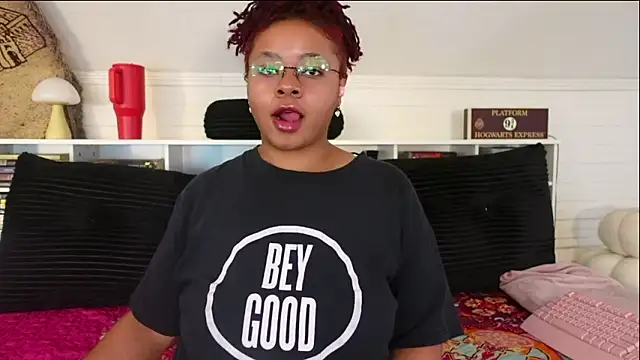 -khayaparker online show from 03.27.26