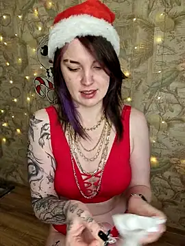 LazyTanukii online show from 12.23.25