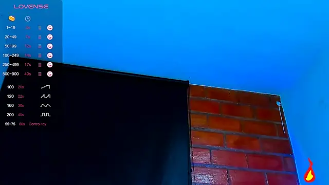 Snapshot of vanegas_luis chatting on 03.05.25 vanegas luis online show from 03.05.25