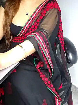 Snapshot of aliyaah_singh chatting on 01.22.25 aliyaah singh online show from 01.22.25