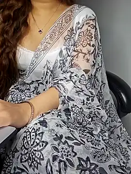 Snapshot of aliyaah_singh chatting on 02.03.25 aliyaah singh online show from 02.03.25