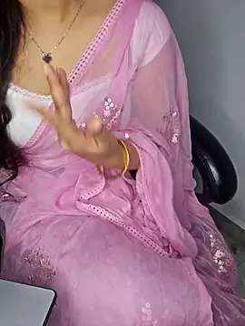 Snapshot of aliyaah_singh chatting on 03.01.26 aliyaah singh online show from 03.01.26