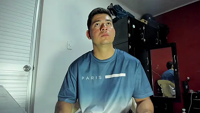 Snapshot of VincentSavage chatting on 02.23.26 VincentSavage online show from 02.23.26