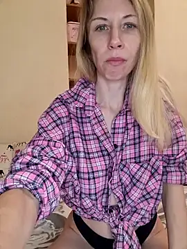 MissisMilk online show from 01.05.25