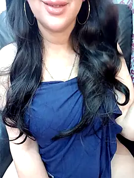 Queen sousou online show from 02.15.25