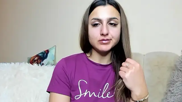 Snapshot of NicolePlay chatting on 01.15.26 NicolePlay online show from 01.15.26