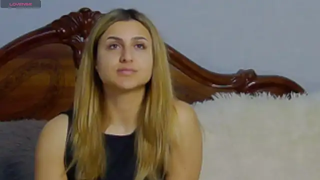 Snapshot of NicolePlay chatting on 02.17.26 NicolePlay online show from 02.17.26