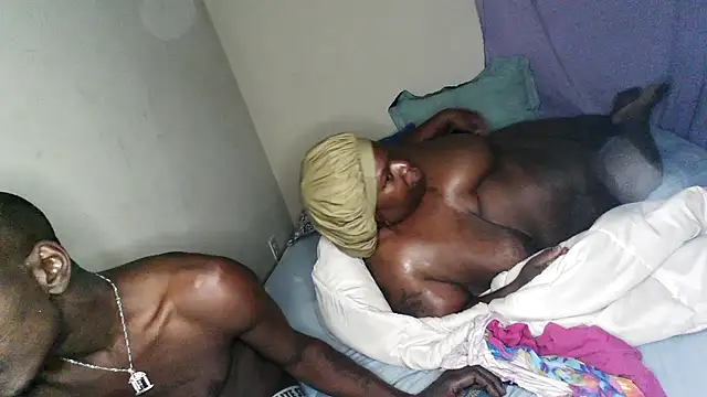 Snapshot of RinsingWood84 chatting on 01.18.26 RinsingWood84 online show from 01.18.26