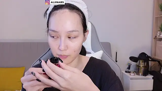 aliiiiiina online show from 01.26.25