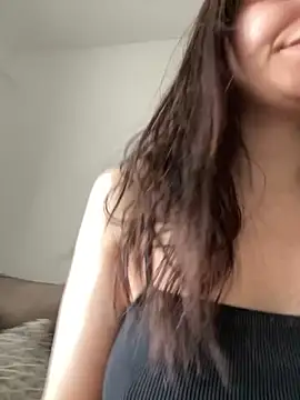 Snapshot of Katze22 chatting on 11.12.25 Katze22 online show from 11.12.25