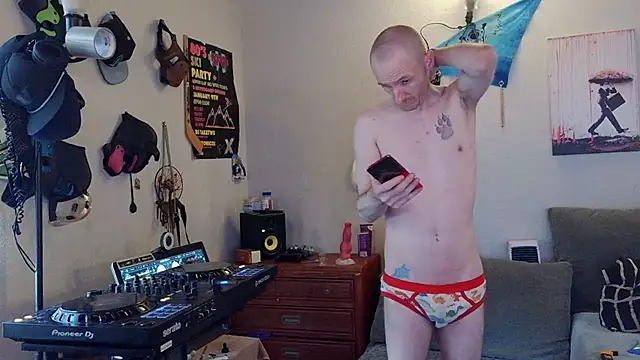 pyrowuff online show from 07.06.26