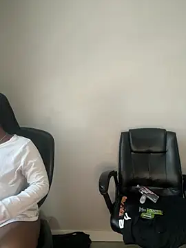 DancingLemonade online show from 05.17.26