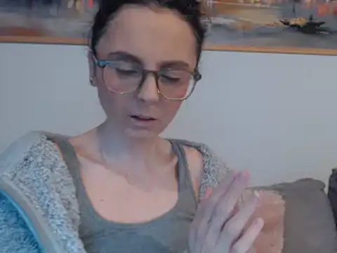 Snapshot of cleophee chatting on 03.01.25 cleophee online show from 03.01.25