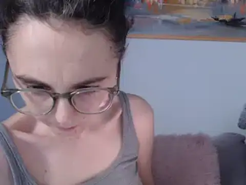 Snapshot of cleophee chatting on 03.02.25 cleophee online show from 03.02.25