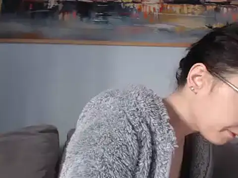 Snapshot of cleophee chatting on 03.04.25 cleophee online show from 03.04.25