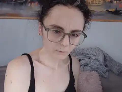 Snapshot of cleophee chatting on 03.06.25 cleophee online show from 03.06.25