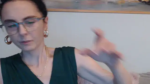 Snapshot of cleophee chatting on 10.01.25 cleophee online show from 10.01.25