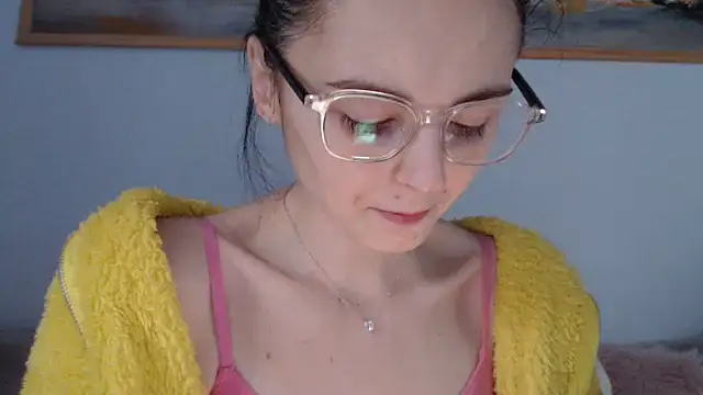 Snapshot of cleophee chatting on 03.05.26 cleophee online show from 03.05.26