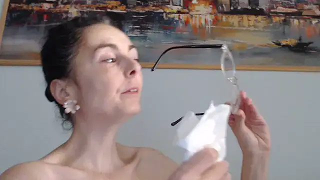 Snapshot of cleophee chatting on 06.21.26 cleophee online show from 06.21.26