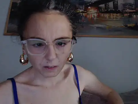 Snapshot of cleophee chatting on 07.14.26 cleophee online show from 07.14.26