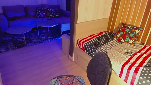 Dora Banks online show from 01.30.25