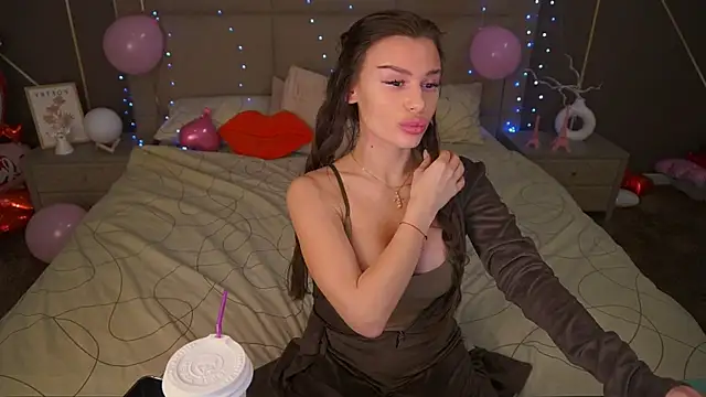 Snapshot of MadissonSoft chatting on 02.23.26 MadissonSoft online show from 02.23.26