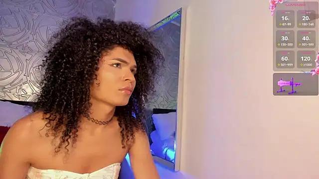 vennus1  online show from 10.05.25