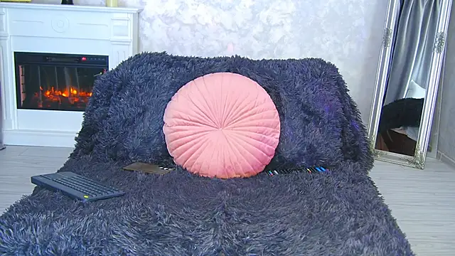 Michelle90u online show from 11.17.25