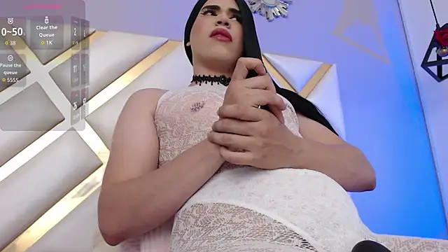 Snapshot of BeckyAnders chatting on 09.11.25 BeckyAnders online show from 09.11.25