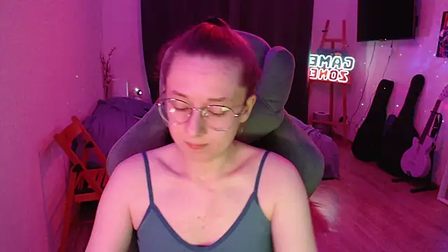 AnabelFrel online show from 03.20.25