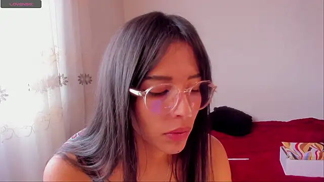 aluna 0310 online show from 12.28.24