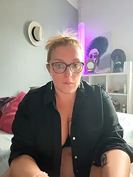 winniess40 online show from 11.17.25