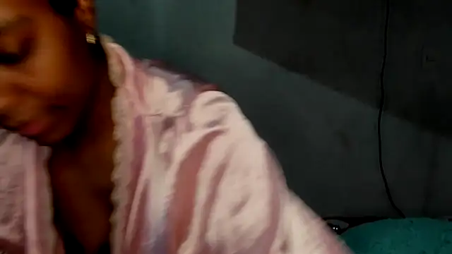 thaimy  online show from 09.19.25