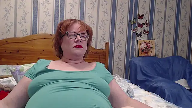 Snapshot of AMARILLIS chatting on 02.21.26 AMARILLIS online show from 02.21.26