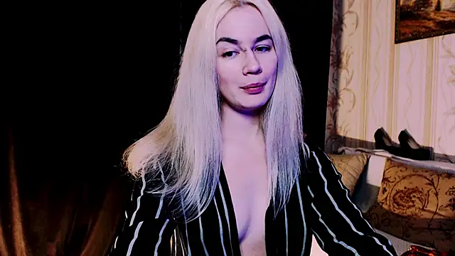 xxxcharismaaa online show from 11.25.25