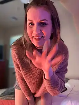 MaiseKnox online show from 12.13.24