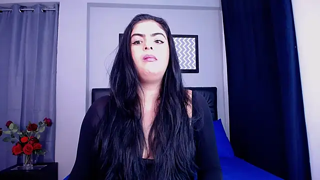 loveyouzahara2020 online show from 11.21.25