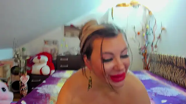 Raffaelababy online show from 02.15.25