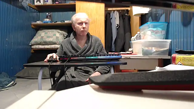 Vgy67Z95 online show from 10.15.25