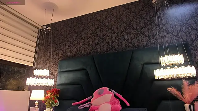 Vivi prinncess online show from 05.12.26