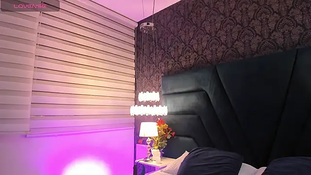 Vivi prinncess online show from 05.22.26