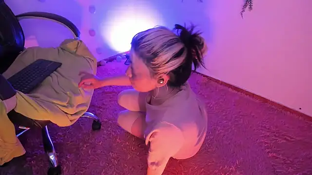 Sammysammy  online show from 02.10.25