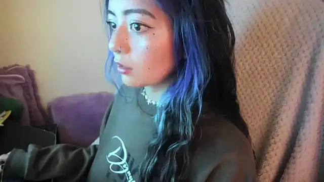 Sammysammy  online show from 12.14.25