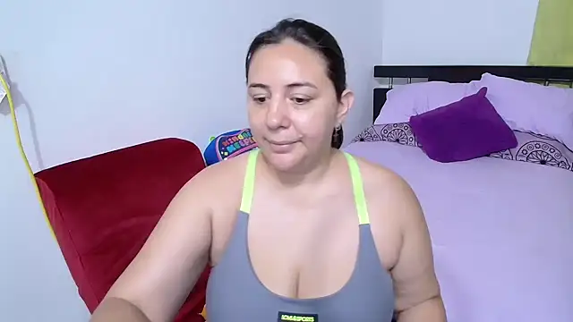 Snapshot of sexxy_ticki chatting on 12.13.24 sexxy ticki online show from 12.13.24