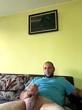 Snapshot of Flakka95 chatting on 09.11.25 Flakka95 online show from 09.11.25