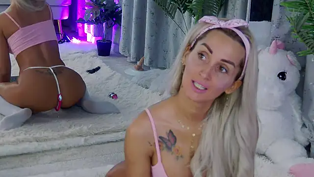 IsabelleEthan online show from 07.08.26
