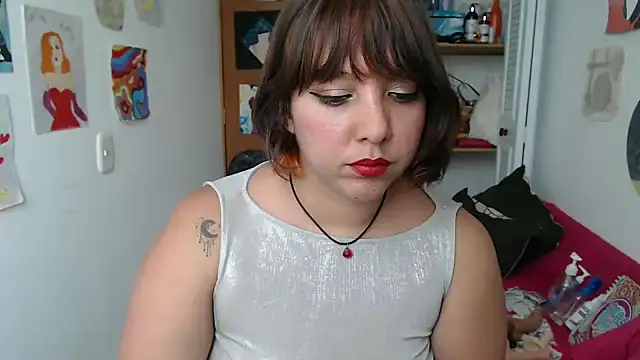 soynanabela28 online show from 10.06.25