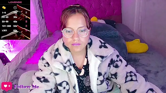 emma luna1986 online show from 03.02.25